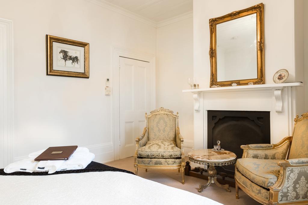 ザ クレーシズ ビーチワース Bed & Breakfast エクステリア 写真