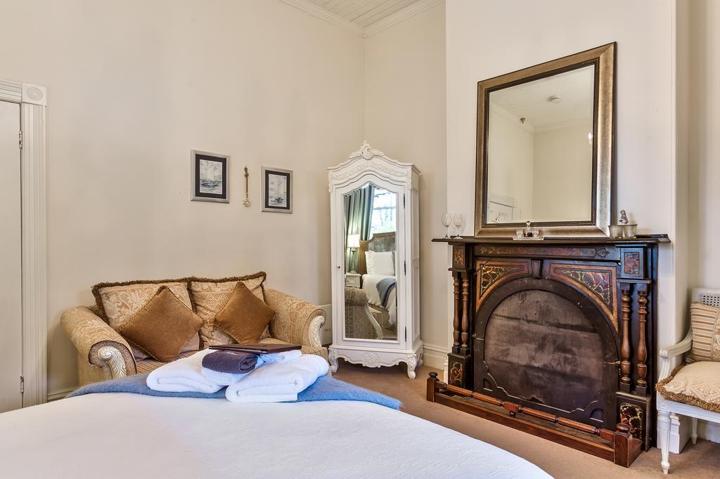 ザ クレーシズ ビーチワース Bed & Breakfast エクステリア 写真