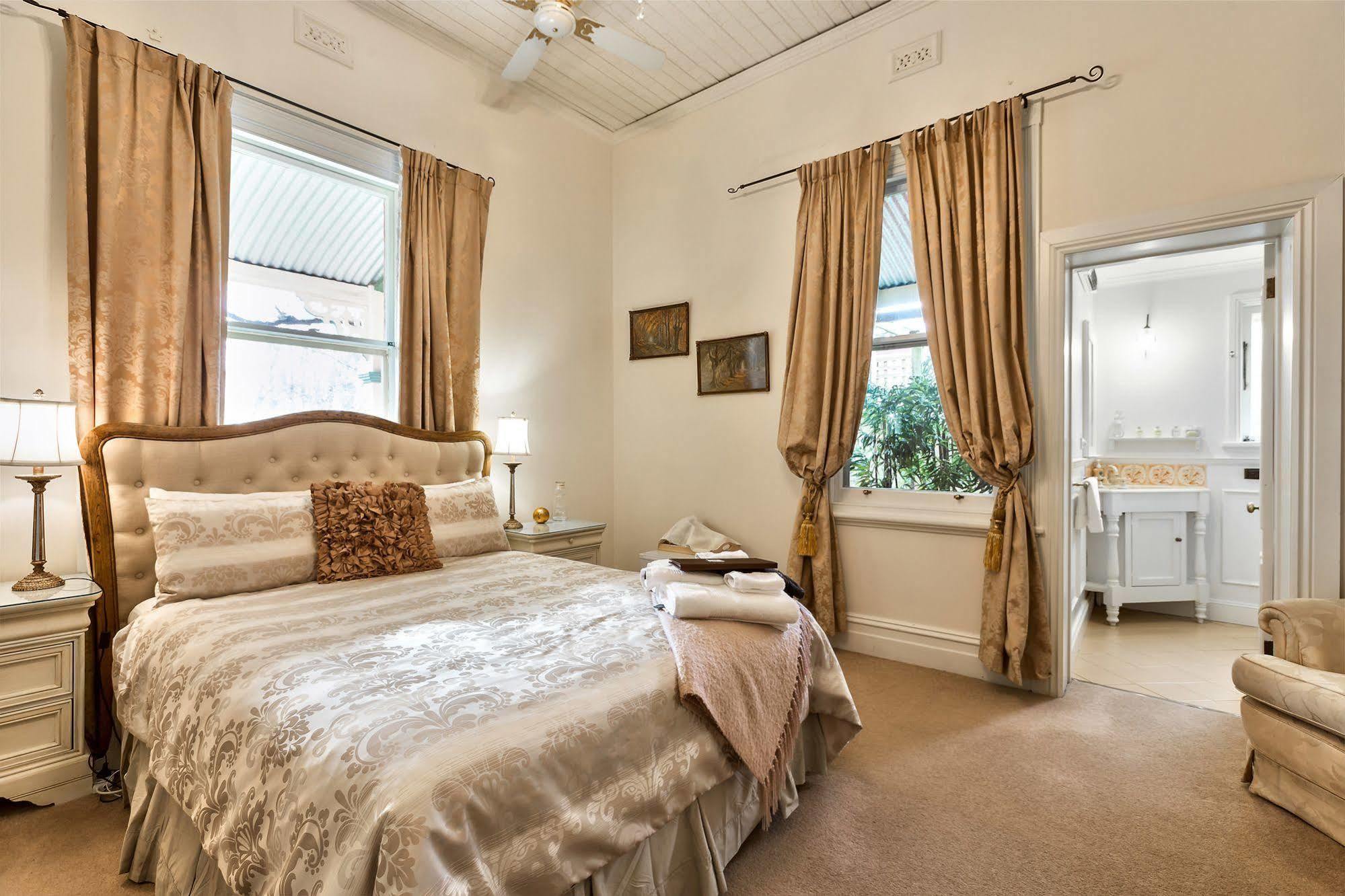 ザ クレーシズ ビーチワース Bed & Breakfast エクステリア 写真
